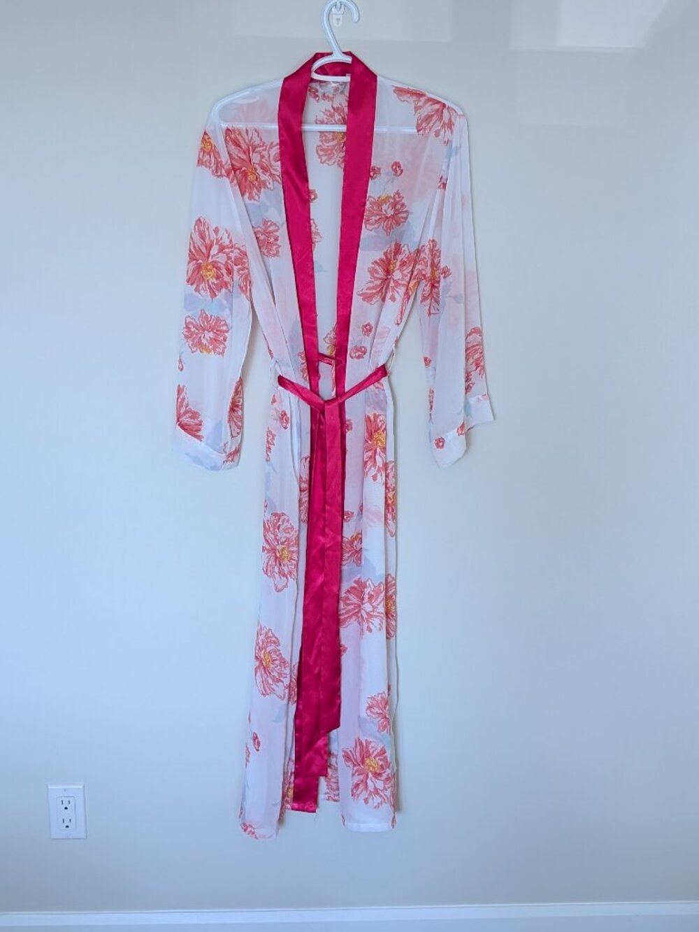 La Vie en Rose Floral Sheer Kimono Robe Pink Satin Trim Women’s S/M